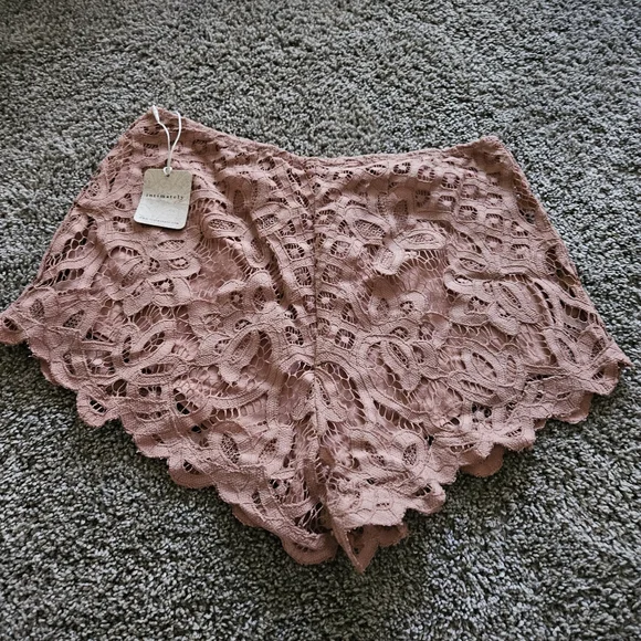COPY - Free People Adella Short in Ballet Size Small - Picture 4 of 4